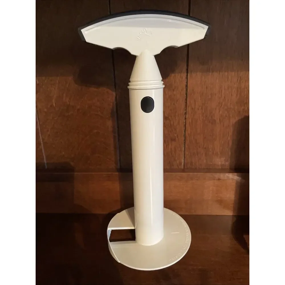 Vacu Vin Pineapple Slicer Corer Cutter Kitchen Tool Plastic Medium And Large